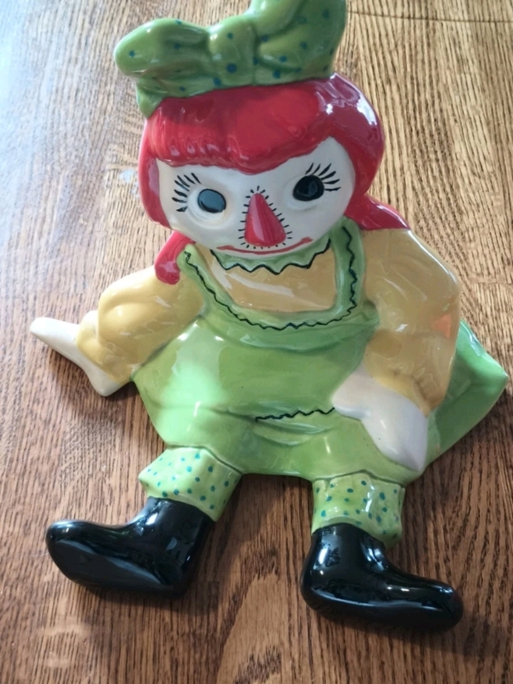 Vintage Raggedy Ann Ceramic Figurine 9" - Hand Painted Retro Nursery Decoru